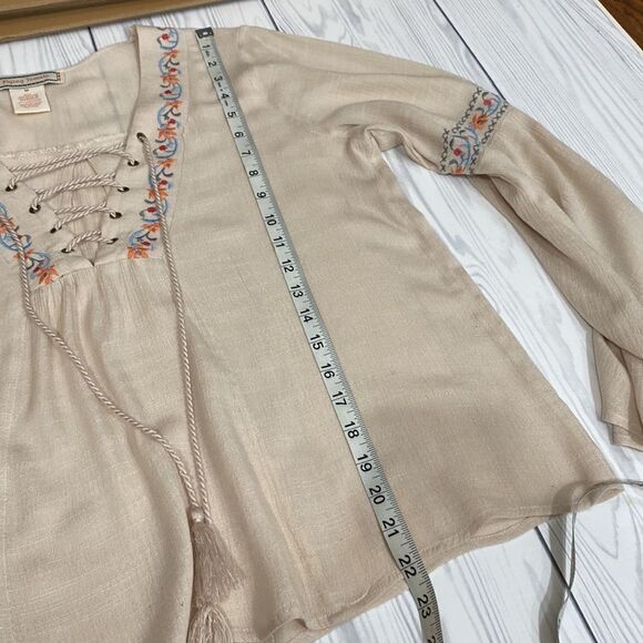 Boho Bell Sleeve Tassel Tie Peasant Shirt - Picture 7 of 7